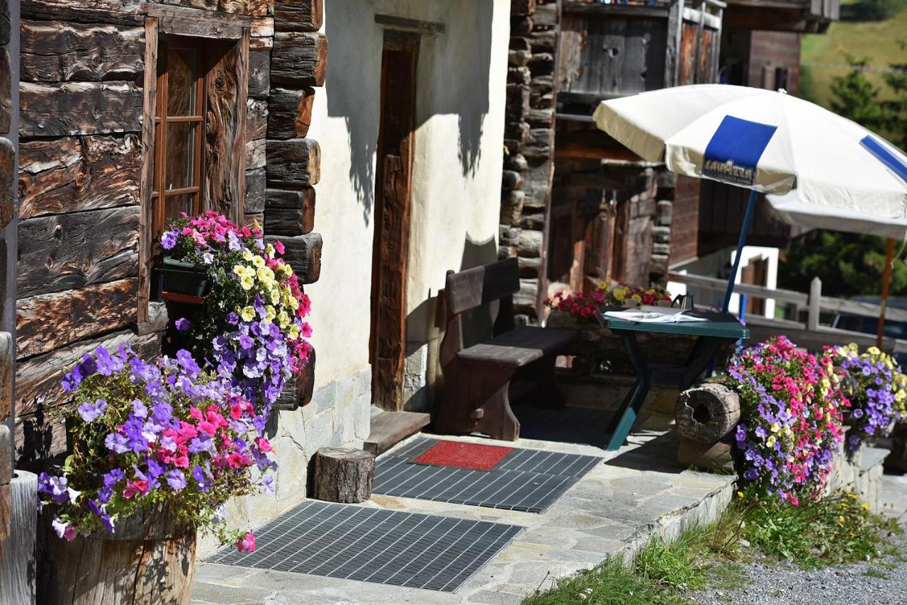 Appartamenti San Giovanni Livigno Esterno foto